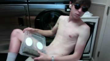 Evan_P18  04-10-2021 video Horny